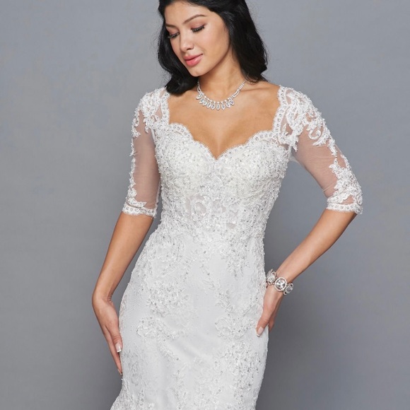 New!White wedding dress size between 8-10 - Picture 4 of 8